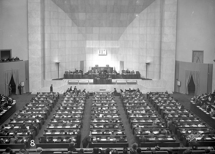 Genève, avenue de la Paix: palais des Nations, assemblée générale du Bureau international du travail (BIT) dans la salle des Assemblées