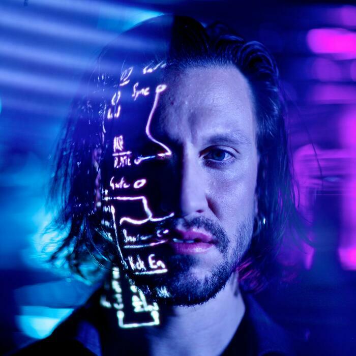 DR musicien avec ombres et lumières