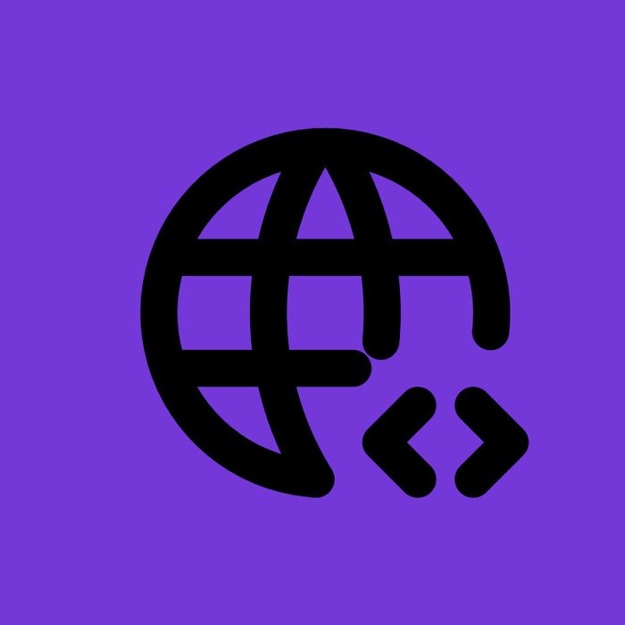 Le symbole du web et des crochets symbolisant les langages de programmation