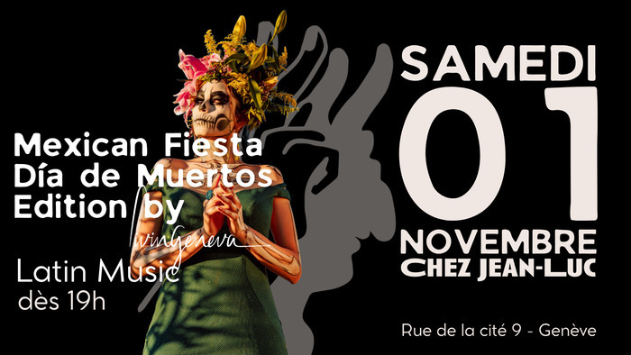 DR L’image est une affiche d’événement au style coloré et festif, sur fond noir.
À gauche, on voit une femme déguisée pour la fête mexicaine du “Día de Muertos” (Jour des morts).
Elle porte une robe verte, un maquillage de tête de mort coloré et une couronne de fleurs jaunes et roses sur la tête. Son expression est sérieuse, mais la photo évoque la fête et la culture mexicaine.
À droite, de grands textes annoncent l’événement :
En haut, en lettres blanches épaisses : « SAMEDI 01 NOVEMBRE »
En…