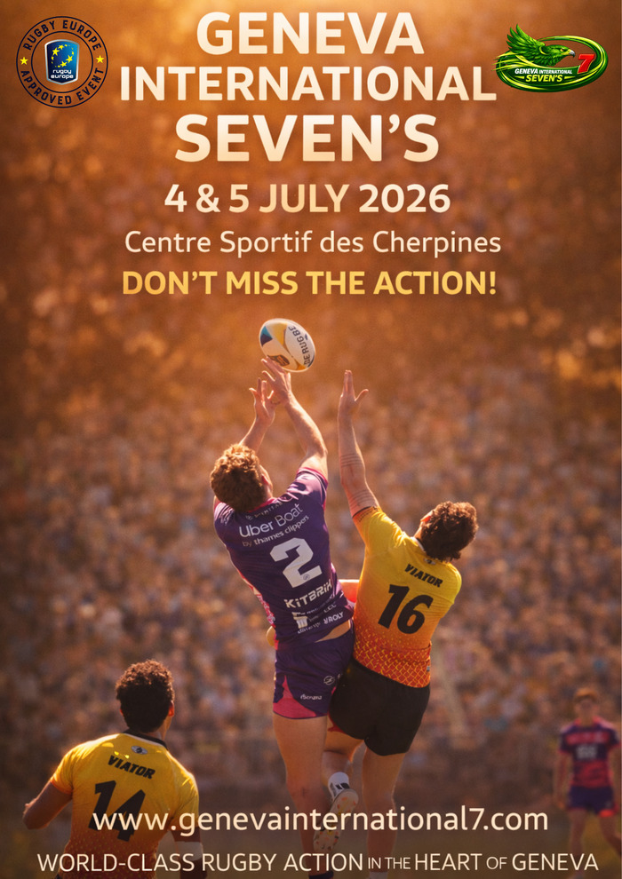 Deux joueurs de rugby qui sautent pour attraper un ballon.