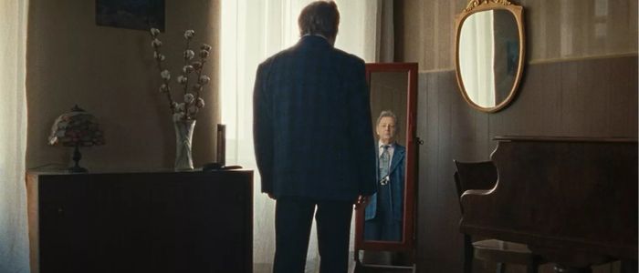 Still du film THE LONELIEST MAN IN TOWN