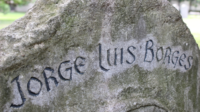 Détail de la pierre tombale
