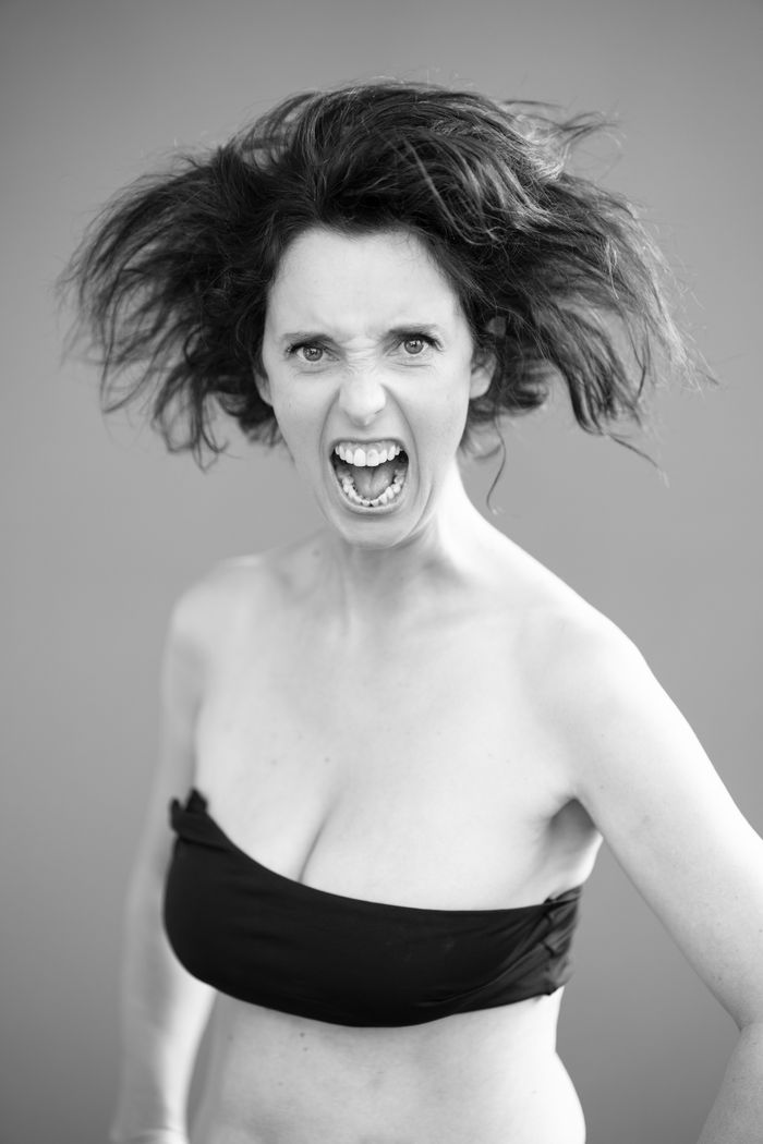 Portrait en noir et blanc de Julie Campiche