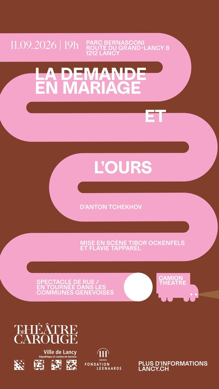 la scène du camion théâtre et les spectateurs