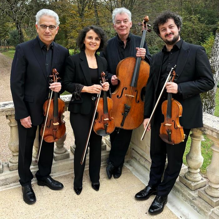 Agnès Sulem-Bialobroda et Hugo Meder violons, Jean Sulem alto, Xavier Gagnepain violoncelle