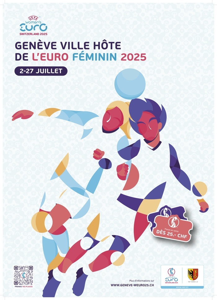 L'affiche du Weuro 2025 a un fond gris clair et blanc. On y trouve des petites images des villes suisses, leurs emblèmes, ainsi que des scènes de matchs de football, comme des buts, des supporters et des moments sur le terrain.

En haut de l'affiche, il y a le titre de l'événement : "Euro Féminin 2025 avec les dates 2-27 juillet ".

Au centre de l'affiche, deux femmes sont représentées côte à côte, avec un ballon au-dessus de leurs têtes. Elles sont dessinées de façon abstraite avec des…