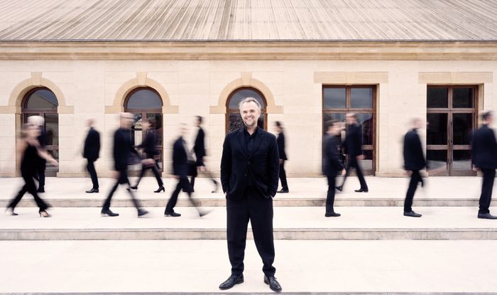 Florent Albrecht accompagné de l'Encyclopédie