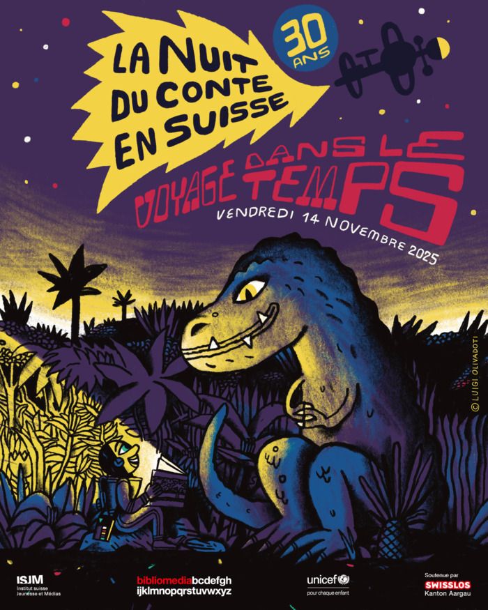 Luigi Olivadoti Image d'un dinosaure tranquillement assis devant un·e conteur·euse qui lui lit une histoire à la tombée de la nuit.