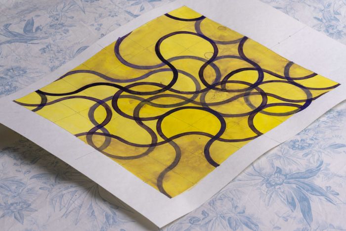 Drapeau jaune avec des variations
