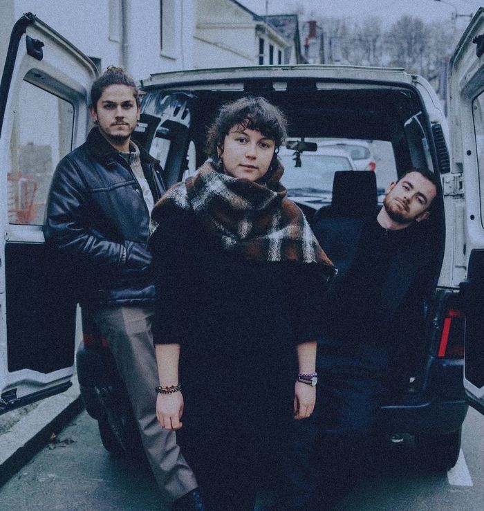 Portrait des membres du trio
