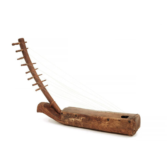Harpe arquée "ngombi"