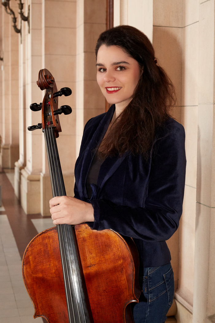 Estelle Revaz, violoncelliste