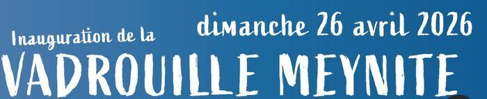 titre de la manifestation avec la date écrit en blanc sur fond bleu