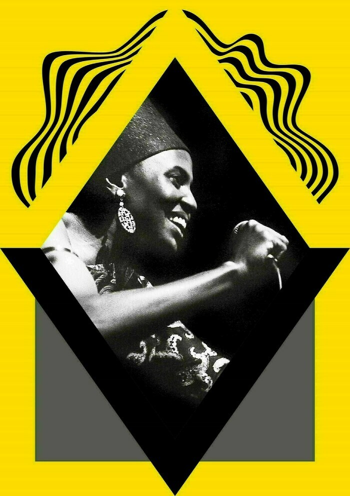 © MEG Affiche de l'exposition. Cadre jaune avec un losange. A l'intérieur du losange une photographie en noir et blanc, d'un artiste, Myriam Makeba