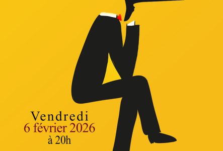 personnage assis avec un masque à très long nez