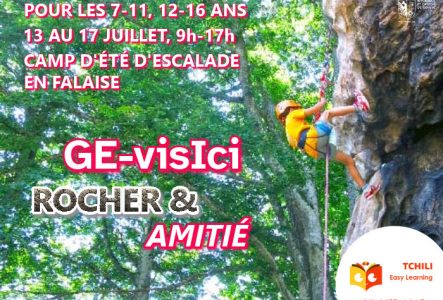 Un enfant descendant en rappel d'une falaise au milieu d'une forêt de hêtres.