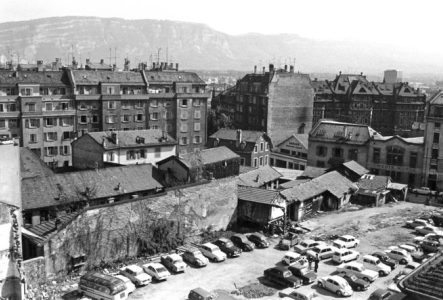 Vue prise depuis la rue Voltaire le 14 mai 1970 par le photographe Georges Néri