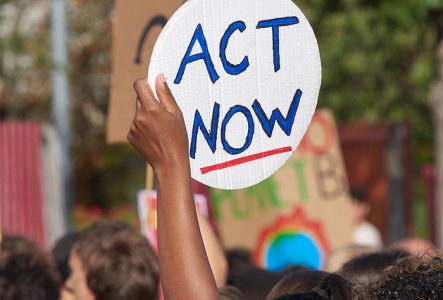 Manifestation des
étudiant-e-s contre le
réchauffement climatique
Suisse, Genève
27 septembre 2019
© MEG, J. Watts Manifestation des
étudiant-e-s contre le
réchauffement climatique
Suisse, Genève
27 septembre 2019
© MEG, J. Watts