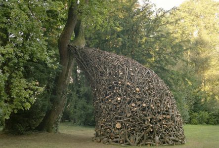 Œuvre en bois, (plusieurs centaines de morceaux de bois) de l'artiste Bob Verschueren