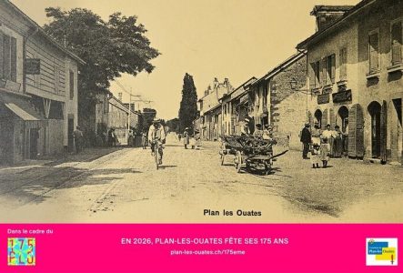 La route de Saint-Julien - Photographie ancienne