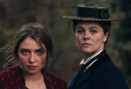 Still de la série NOURRICES