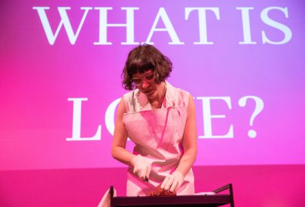 Yoshiko Kusano Jeanne Spaeter lors de son spectacle
