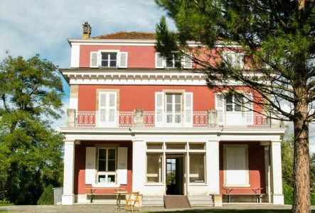 Villa Bernasconi et aperçu du parc