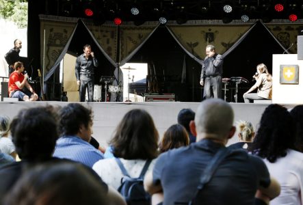 Photo d'un spectacle d'improvisation