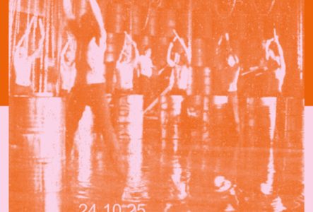 Affiche du concert des Tambours du Bronx à Genève : images traitée en rose et orange montrant des hommes torses nus frappants des larges tambours en métal. Le texte indique "24.10.25, Les Tambours du Bronx, Percussions Industrielles, France"