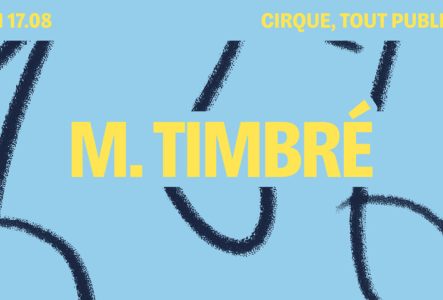 Sur fond bleu, le titre est écrit en gras et en jaune