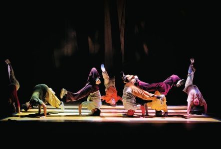danseurs sur la tête