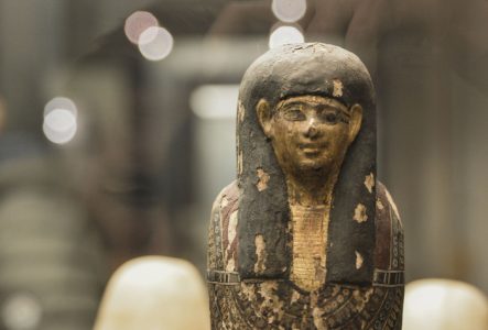 DR statuette égyptienne