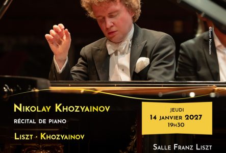 L'affiche du récital de piano de Nikolay Khozyainov du 14 janvier 2027, consacré à des œuvres de Franz Liszt, ainsi qu’à ses propres compositions pour piano, dont plusieurs seront données en première mondiale.