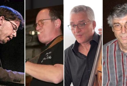 Je vois les 4 musiciens du concert