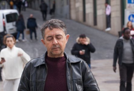 le visage d'un homme