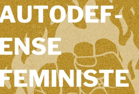 Fond doré, une main entourée de flammes en transparence. Le texte "stage autodéfense féministe" est écrit en majuscules par dessus.