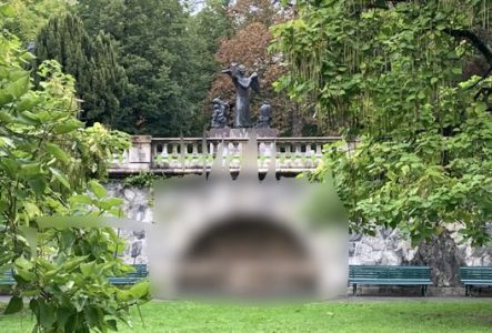 image du lieu de l’œuvre, floutée