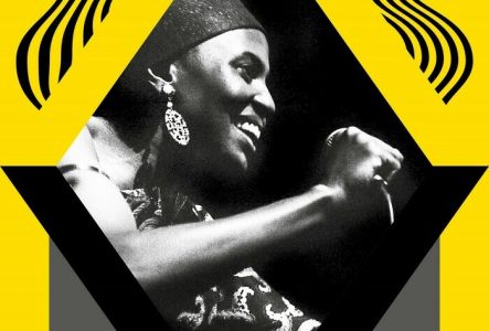 © Ntshepe Tsekere Bopape Affiche de l'exposition sans texte. Cadre jaune avec un losange. A l'intérieur du losange, une image en noir et blanc d'une artiste, Myriam Makeba.