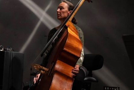 La contrebassiste Noëlle Reymond