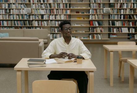 etudiant heureux